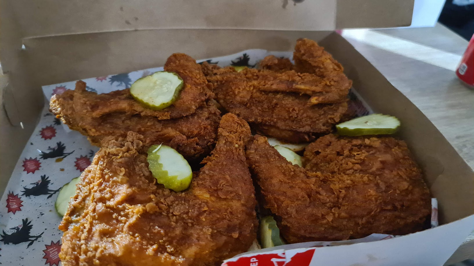 Howlin Rays Fried Chicken, Nashville Hot Chicken, located in Chinatown.